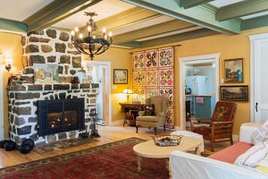 grey-painted-ceiling-beams