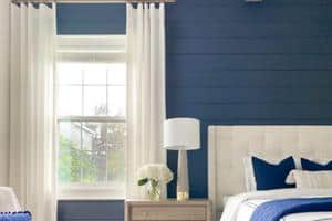 white-curtain-for-blue-wall