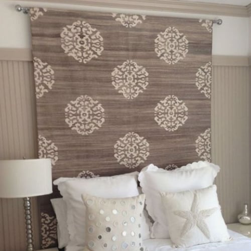 hang-blanket-on-wall-with-curtain-rod