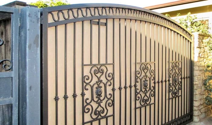 Cover-a-Metal-or-Wrought-Iron-Gate-for-Privacy-Cover-with-screens