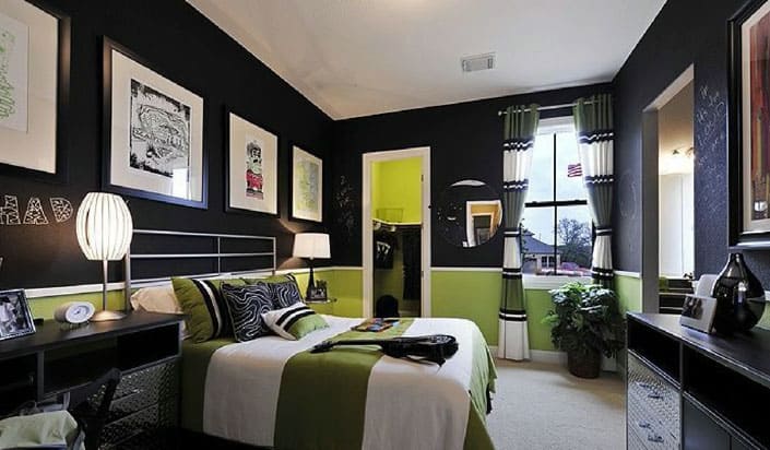 tricorn-black-accent-wall