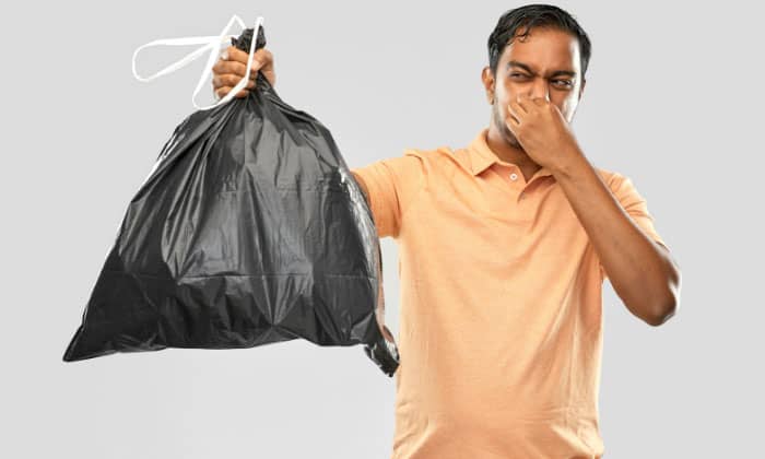 outdoor-garbage-bags