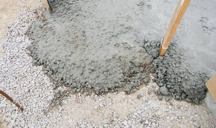 pour-cement-over-gravel