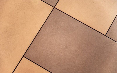 beige-tile-with-black-grout