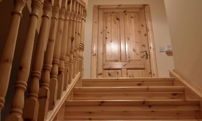 Tips-to-Install-a-Door-at-the-Top-of-the-Stairs