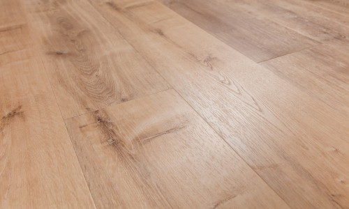 Let-the-laminate-floor-dry