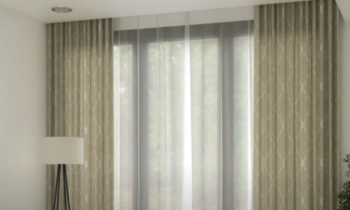 beige-curtain-with-gray-walls