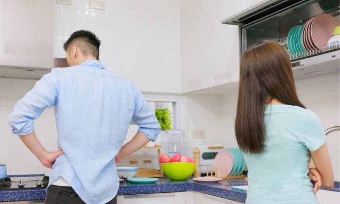 Awkward-user-experience-with-Stove-in-Corner-of-Kitchen