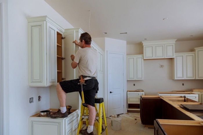 painting-kitchen-cabinet-doors-different-color-than-frame-step-4