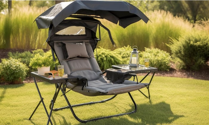 choosing-Grass-friendly-Portable-and-Lightweight-Furniture